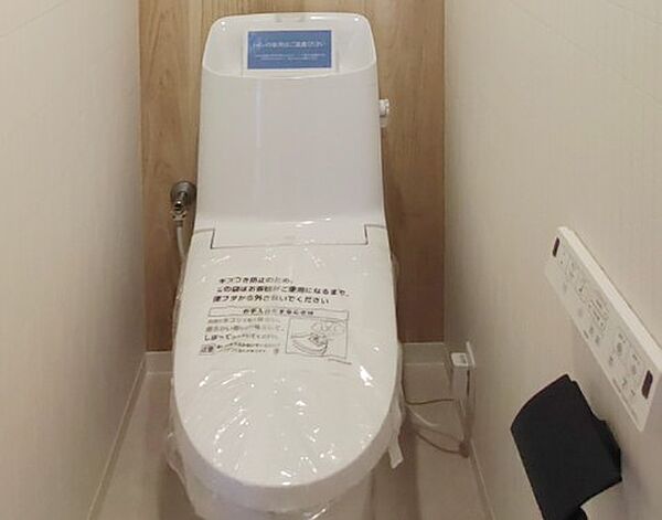 お手入れのしやすい一体型トイレを採用