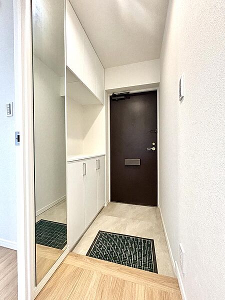 ◎シューズボックス完備の玄関