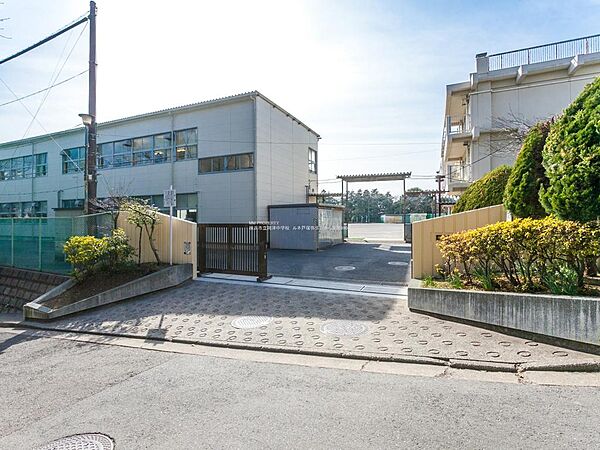 【横浜市立岡津中学校】