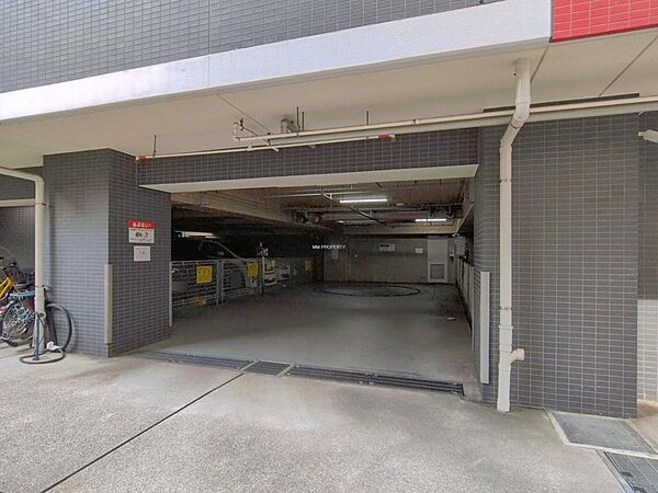 ■駐車場