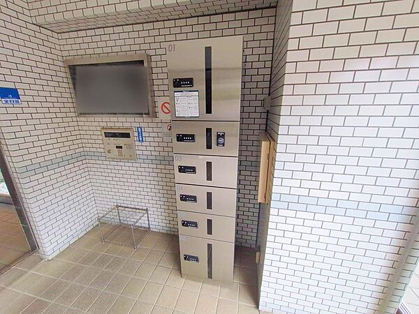 ●留守でも安心。宅配BOX完備♪