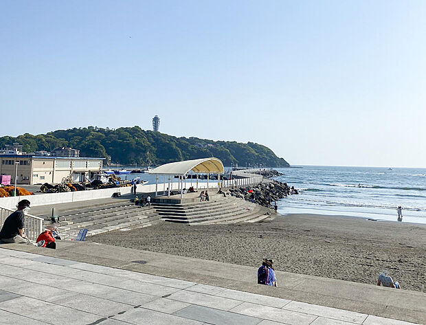 ■江の島…徒歩49分(3600m)