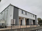三股駅よりバス25分 徒歩6分 2階 築5年2ヶ月の賃貸物件