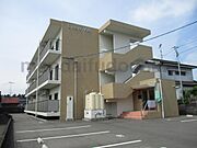 西都城駅より徒歩22分 築9年8ヶ月 3階建の賃貸物件