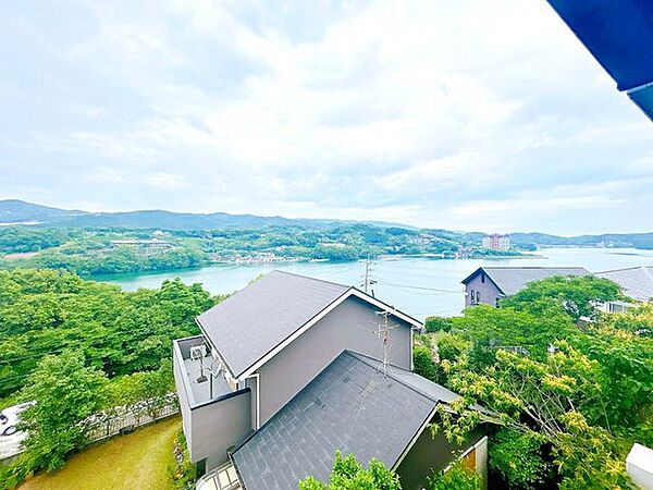 2階洋室からの眺望です。