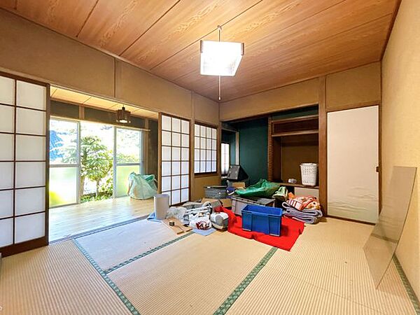 【リフォーム中】間取変更を行い1階約7.5帖洋室になります。床はフローリング仕上げ、壁・天井はクロス張替えを行う予定です。