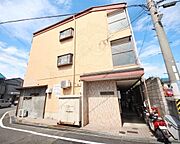 学園前駅よりバス7分 徒歩1分 3階 築37年2ヶ月の賃貸物件