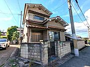 大和小泉駅よりバス13分 徒歩5分 2階 築43年の賃貸物件