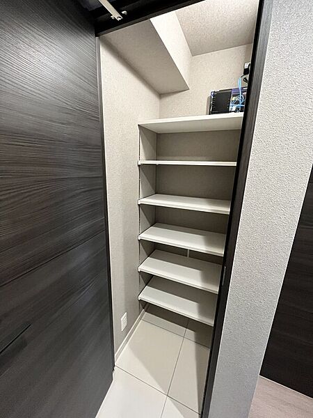 玄関収納