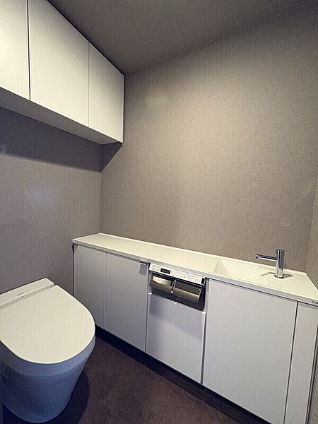 トイレを拡大表示