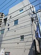 自由が丘駅より徒歩9分 築18年3ヶ月 5階建の賃貸物件