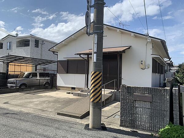 外観です。現在賃貸中。