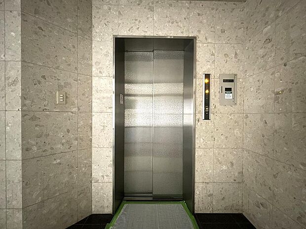 日々の生活に嬉しいエレベーター完備♪