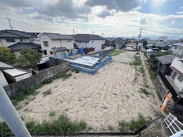 1区画４０坪越えの大型区画です。
