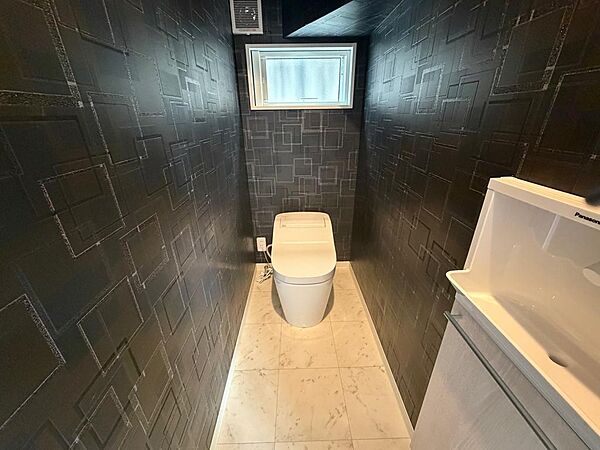 〇弊社施工例です。タンクレストイレです。