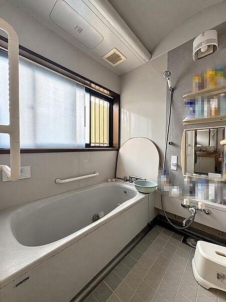 浴室を拡大表示