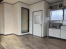 スマイテラス 202 2階1DKのリビング/ダイニング