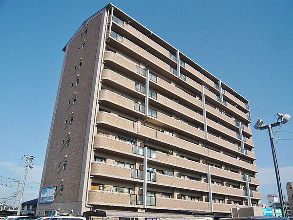外観：325000121328