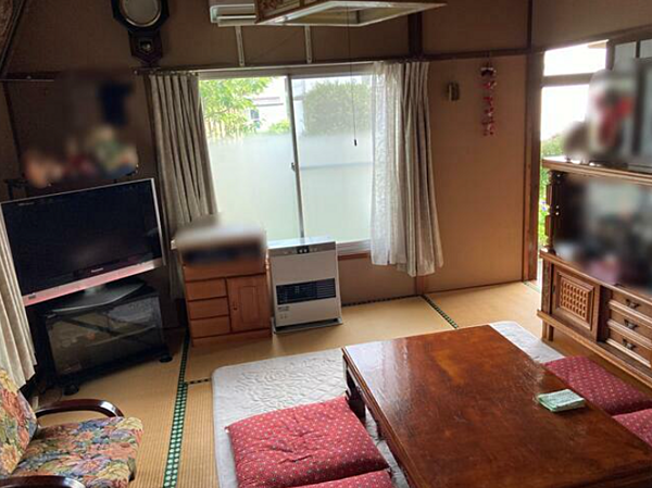 detached 福島県会津若松市滝沢町4-17
地図を見る