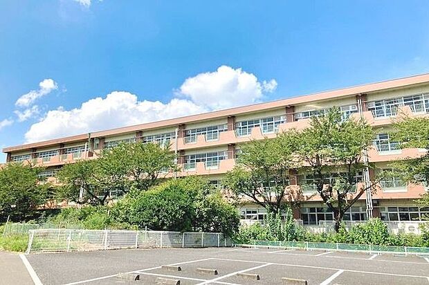宮前小学校 980m