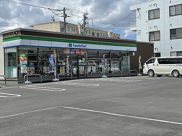 detached 北海道江別市元江別736-63
地図を見る