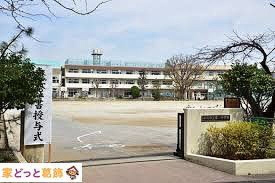 市川市立第二中学校 徒歩8分。 580m