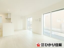 リビング/ダイニングの画像