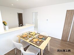 リビング/ダイニングの画像