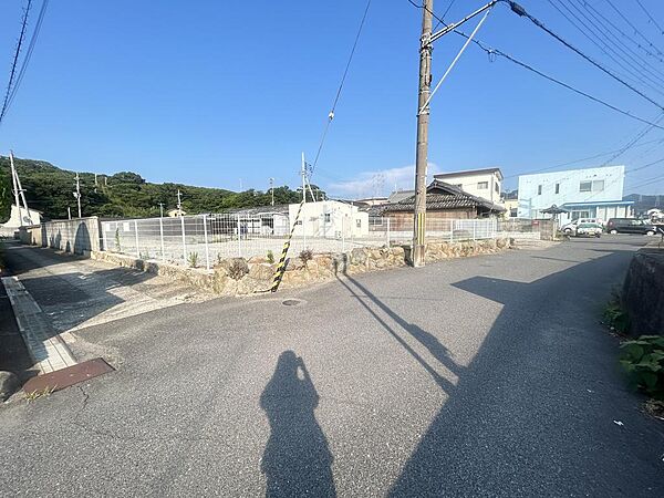接道道路