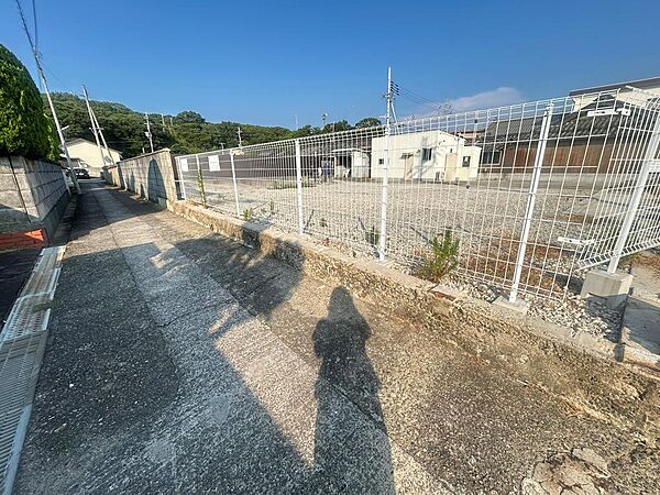 接道道路