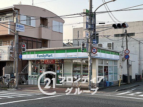 ファミリーマート福田東鳴尾町一丁目店 徒歩1分。 70m