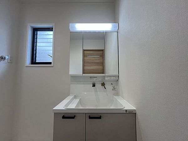 多様化する住まいのお悩みを当社へお気軽にご相談下さい