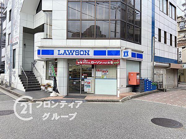 ローソンHA阪急宝塚店 徒歩10分。 790m