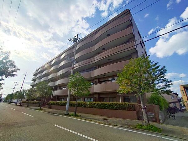 お客様にあった住宅ローンをご提案させていただきます