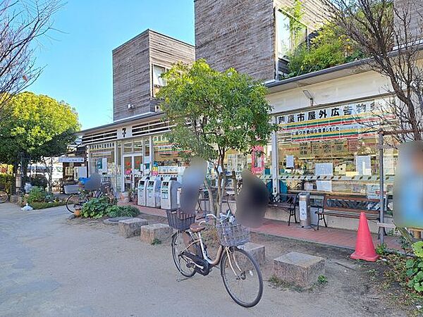 セブンイレブン潮芦屋店 徒歩16分。 1270m