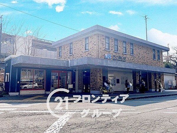 甲子園口駅(JR西日本 東海道本線) 徒歩8分。 590m