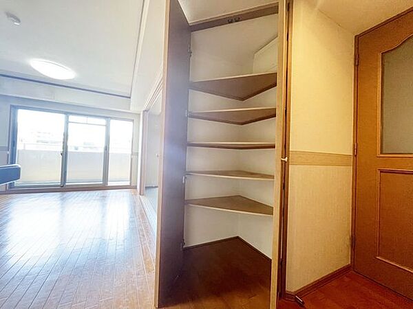 多様化する住まいのお悩みを当社へお気軽にご相談下さい