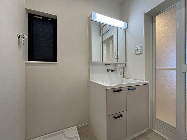 多様化する住まいのお悩みを当社へお気軽にご相談下さい