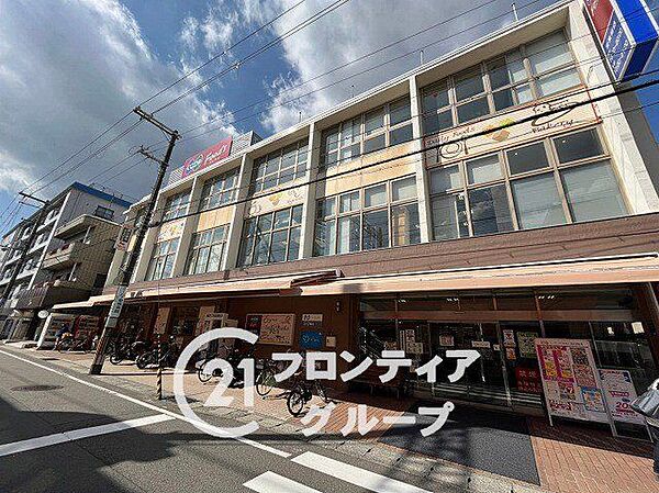 コープ夙川 徒歩2分。 140m