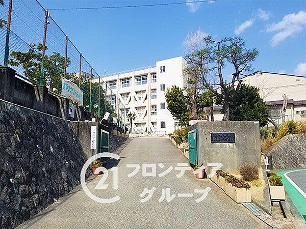 西宮市立神原小学校 徒歩15分。 1140m