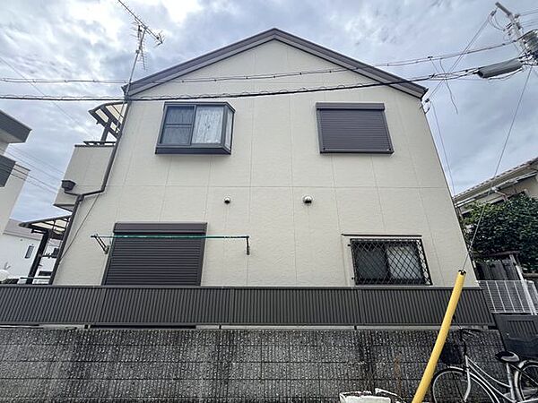 はじめてのマイホーム購入は、わからないことだらけで当然です。資金計画から物件選びまで、順を追ってスタッフが一緒に考えていきます