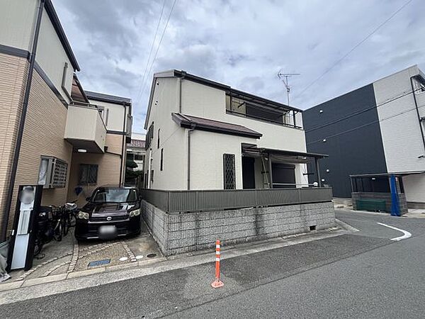 資金計画や住宅ローンのしくみなど、購入前に知っておきたいことをわかりやすくご説明しています。まずはお気軽にお問い合わせください