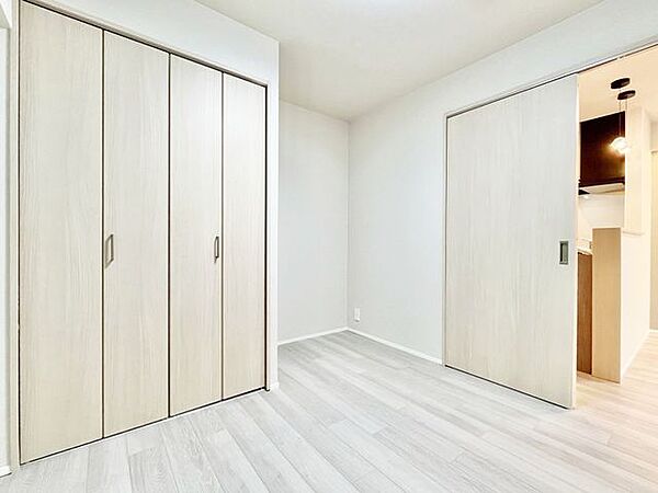住まい探しで後悔しないためのポイントをスタッフがお伝えします。検討中の方もそうでない方も、まずは一度お話を聞かせてください