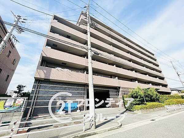 マイホームは一生に一度の大きな買い物だからこそ、納得いくまで情報を集めてほしいと思います。疑問はどんどんスタッフにぶつけてください