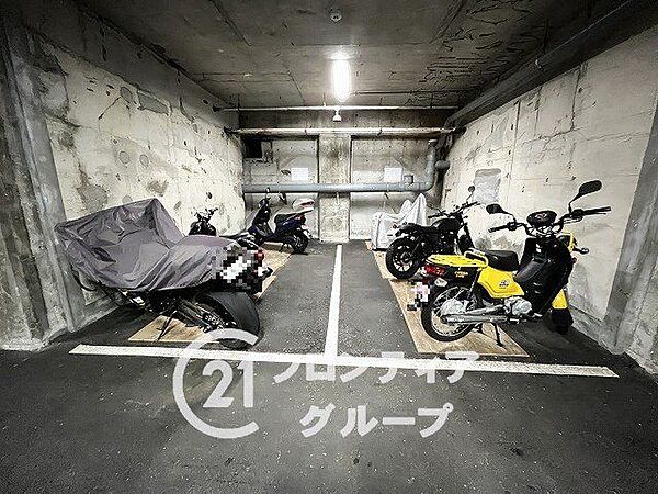 写真だけではわからない採光・広さ・周辺環境の実感は、実際に足を運んでみることが一番です。ご見学はいつでもご予約いただけます