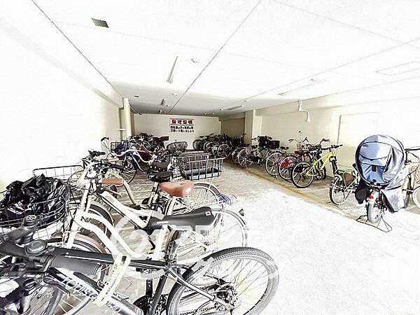 物件から受けた印象や、周辺の生活環境への疑問まで、気になることを何でも話してみてください。暮らしのイメージを一緒に整理していきましょう