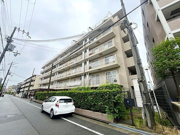 多様化する住まいのお悩みを当社へお気軽にご相談下さい