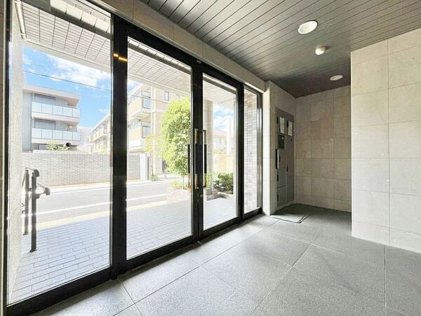 住宅購入の流れや必要な手続きについて、順を追ってご説明しています。はじめての方でも安心してご相談いただける環境を整えています