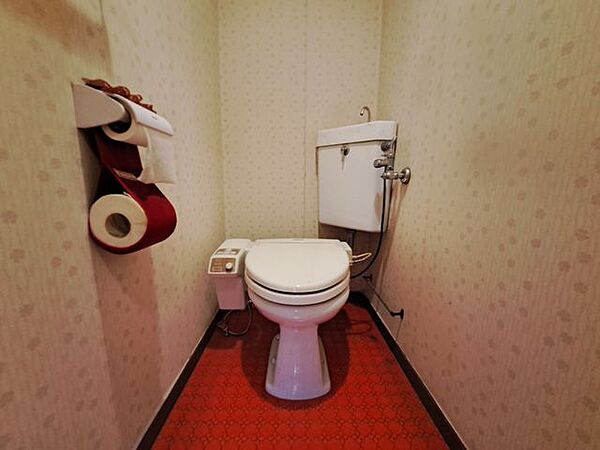 はじめてのご相談でも、経験豊富なスタッフが丁寧にお話を伺います。住まいのことで気になることがあれば、いつでもお声がけください。