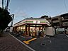 周辺：セブンイレブン尼崎椎堂1丁目店 徒歩3分。 220m